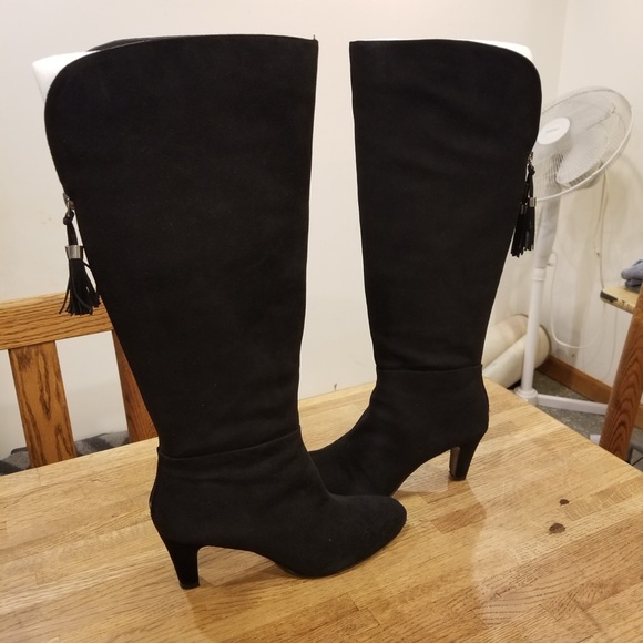 Bandolino 3inch Heeled Boots - Size 8 - Picture 2 of 7